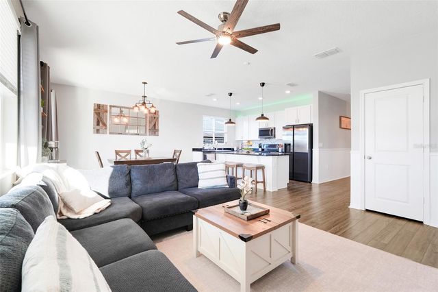 1672 WILSON PRAIRIE CIRCLE, Groveland, FL 34736