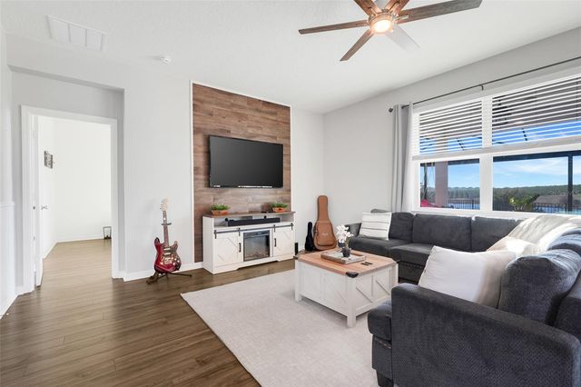 1672 WILSON PRAIRIE CIRCLE, Groveland, FL 34736