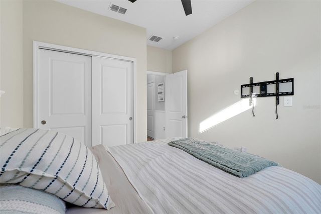 1672 WILSON PRAIRIE CIRCLE, Groveland, FL 34736