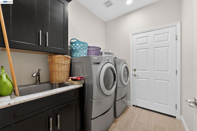 309 Upton Pyne Dr, Brentwood, CA 94513