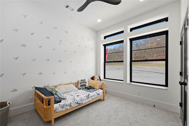 12805 N Cove Creek, Prairie Grove, AR 72753