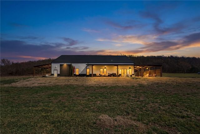 12805 N Cove Creek, Prairie Grove, AR 72753