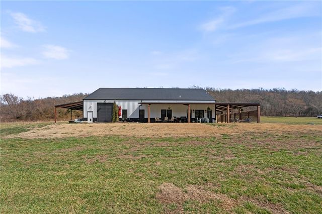 12805 N Cove Creek, Prairie Grove, AR 72753