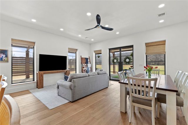 12805 N Cove Creek, Prairie Grove, AR 72753