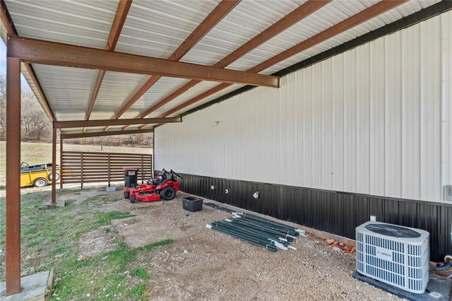 12805 N Cove Creek, Prairie Grove, AR 72753