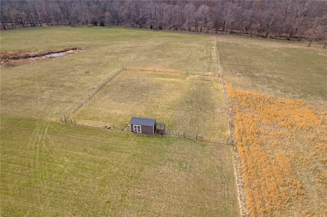 12805 N Cove Creek, Prairie Grove, AR 72753