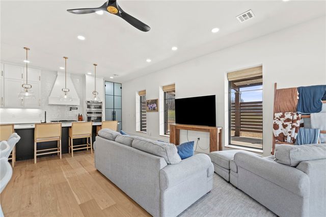 12805 N Cove Creek, Prairie Grove, AR 72753