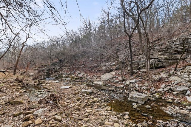 12805 N Cove Creek, Prairie Grove, AR 72753