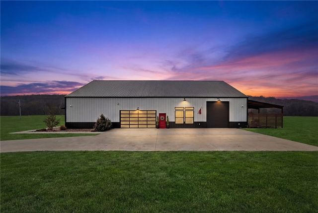 12805 N Cove Creek, Prairie Grove, AR 72753