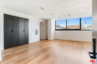 3688 Overland Avenue 201, Los Angeles, CA 90034