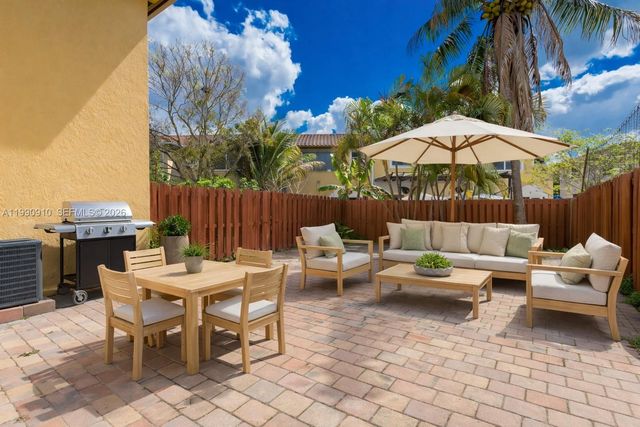 4977 SW 135th Way 0, Miramar, FL 33027