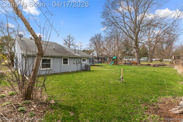 26891 Crocker Boulevard, Harrison Twp, MI 48045