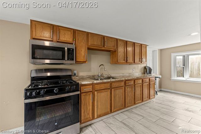 26891 Crocker Boulevard, Harrison Twp, MI 48045