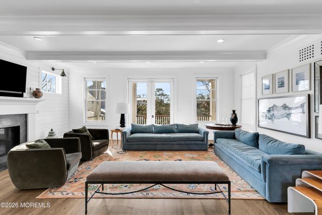 39 Washington Avenue, Rumson, NJ 07760