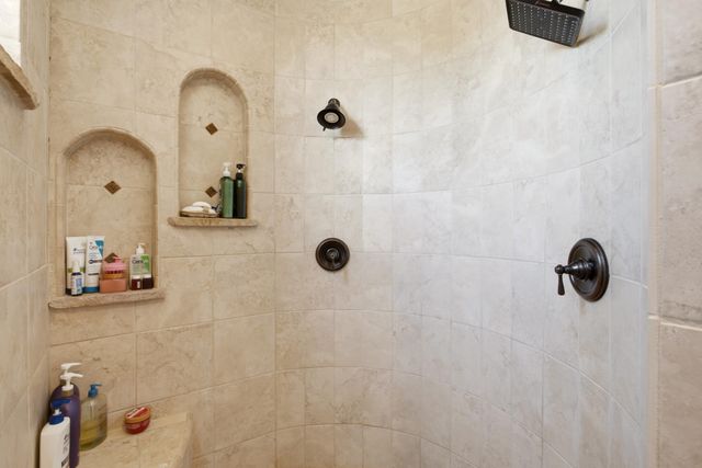 2816 Tramway Circle NE, Albuquerque, NM 87122