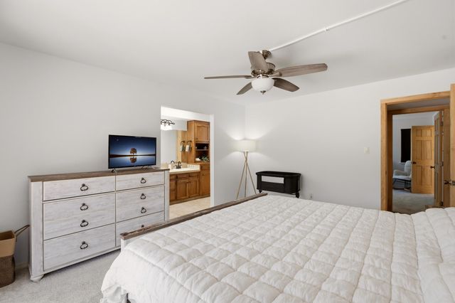 2816 Tramway Circle NE, Albuquerque, NM 87122