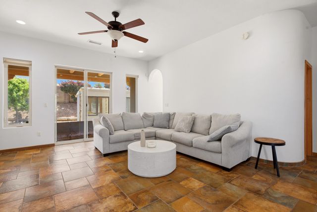 2816 Tramway Circle NE, Albuquerque, NM 87122