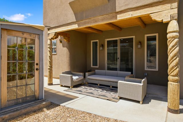 2816 Tramway Circle NE, Albuquerque, NM 87122