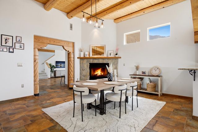 2816 Tramway Circle NE, Albuquerque, NM 87122