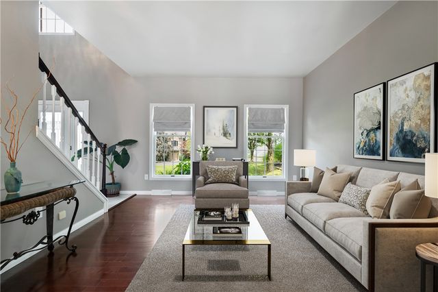 15 Penntowne Drive, Penn Twp, PA 15642