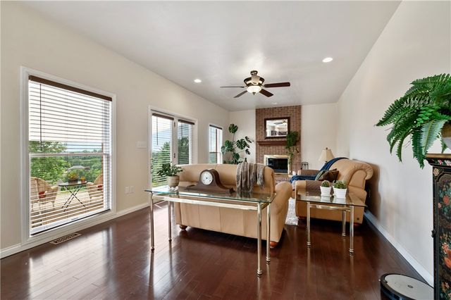 15 Penntowne Drive, Penn Twp, PA 15642