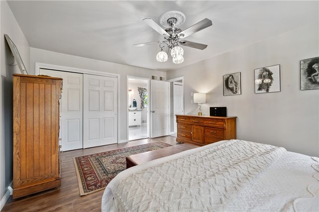 15 Penntowne Drive, Penn Twp, PA 15642