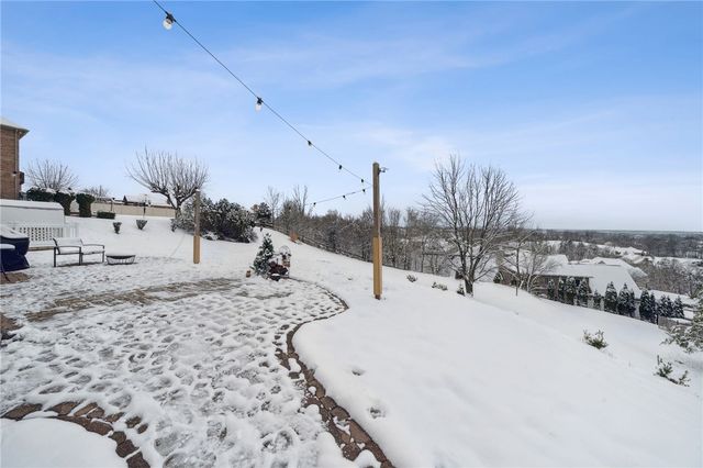 15 Penntowne Drive, Penn Twp, PA 15642