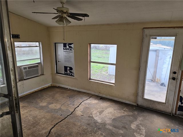 1002 S 7th Street, Copperas Cove, TX 76522