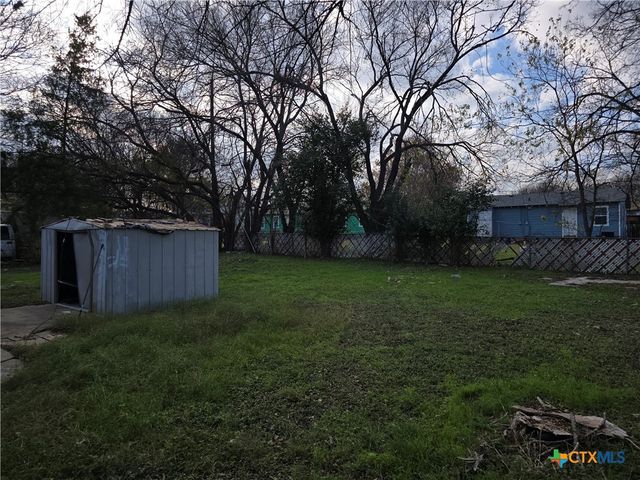 1002 S 7th Street, Copperas Cove, TX 76522