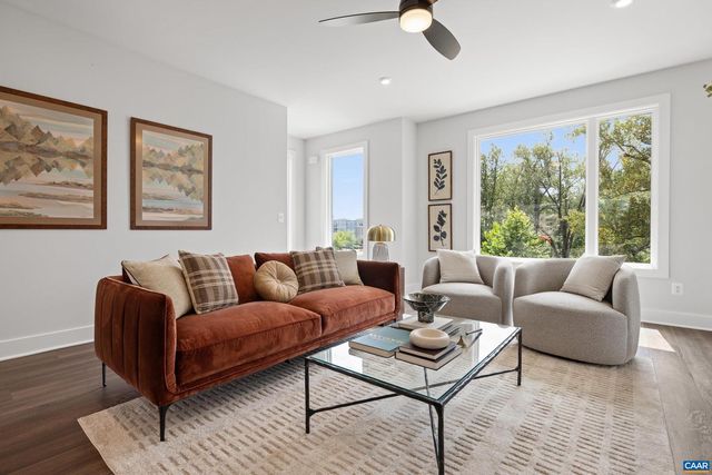 34 GOLF DR, Crozet, VA 22932