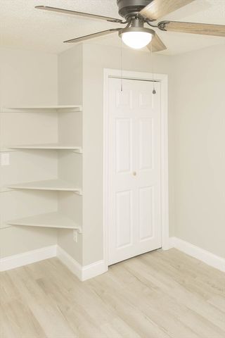 1 Elm Grove Ave, Tyngsborough, MA 01879