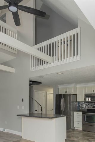 1 Elm Grove Ave, Tyngsborough, MA 01879