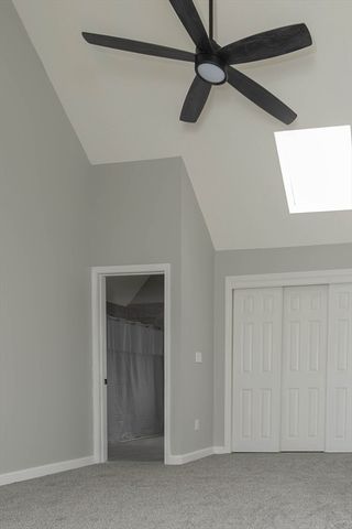 1 Elm Grove Ave, Tyngsborough, MA 01879