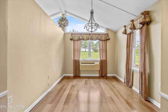 1403 Lincolnshire Drive, Maryville, TN 37803