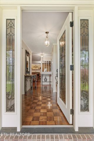 1403 Lincolnshire Drive, Maryville, TN 37803