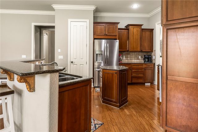 2320 Matterhorn Boulevard, Rogers, AR 72758