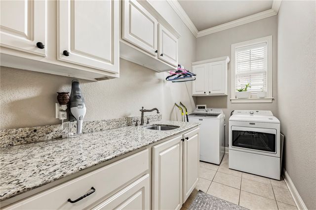 2320 Matterhorn Boulevard, Rogers, AR 72758