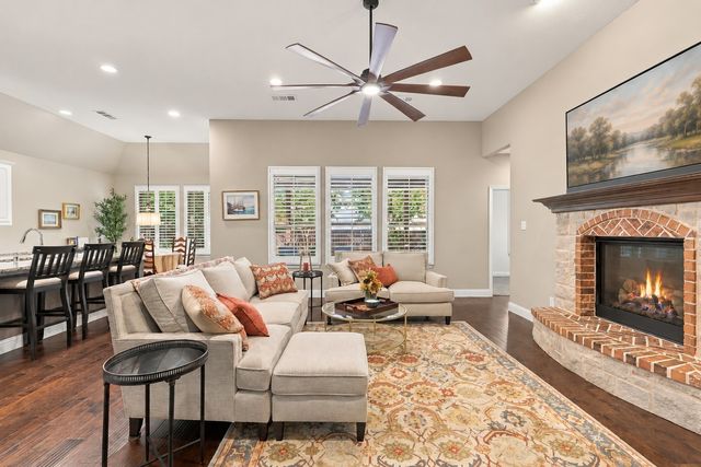 9909 Pikes Peak Place, Little Elm, TX 75068