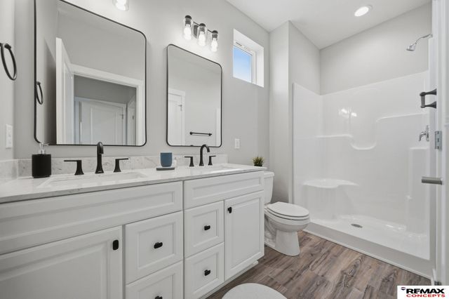 1000 W Sand Dunes Road, Lincoln, NE 68523