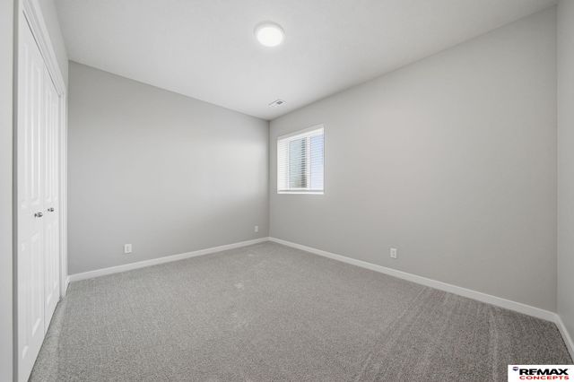 1000 W Sand Dunes Road, Lincoln, NE 68523