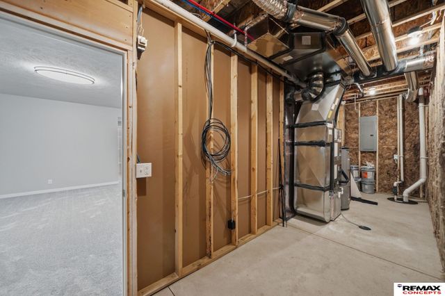 1000 W Sand Dunes Road, Lincoln, NE 68523