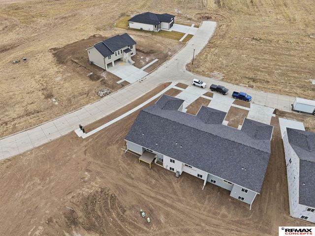 1000 W Sand Dunes Road, Lincoln, NE 68523