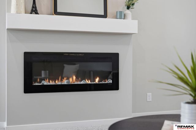 1000 W Sand Dunes Road, Lincoln, NE 68523