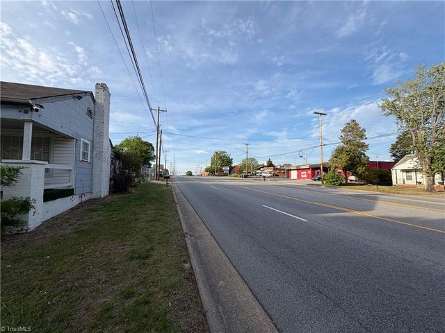2516 Westchester Drive, High Point, NC 27262