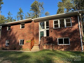55 Stradwood Place, Asheville, NC 28804