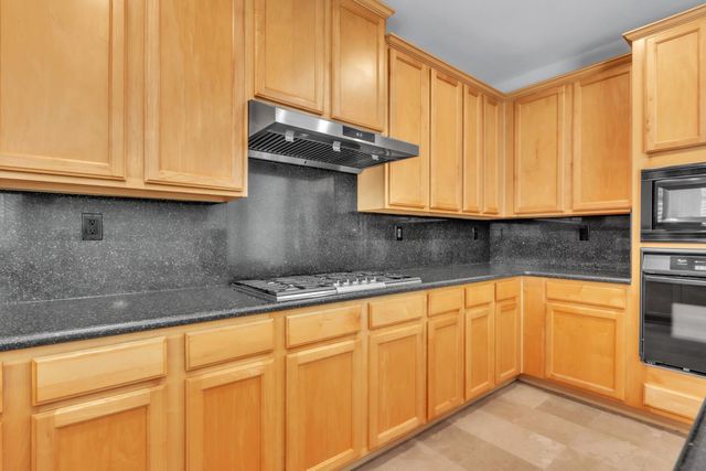 2512 Mabry Dr, Sacramento, CA 95835