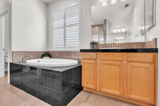 2512 Mabry Dr, Sacramento, CA 95835