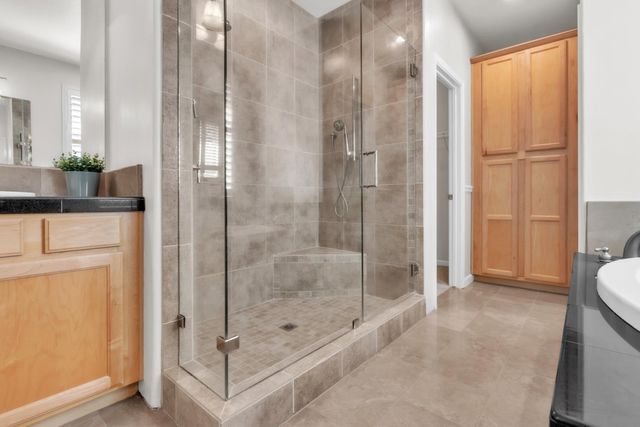 2512 Mabry Dr, Sacramento, CA 95835