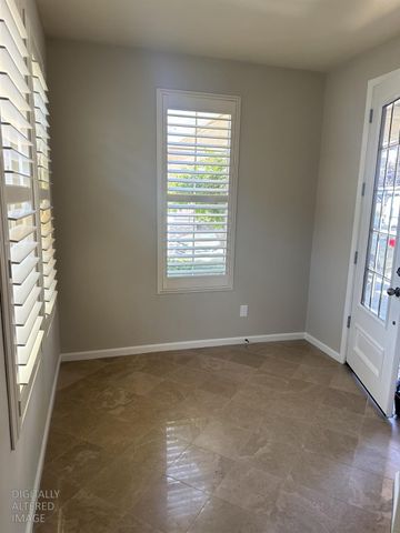 2512 Mabry Dr, Sacramento, CA 95835
