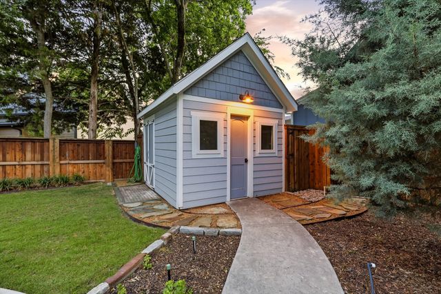 908 Baker Street, Mckinney, TX 75069